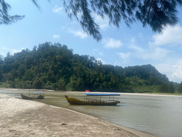 Day Trip - Petualangan di Muara Sikabau